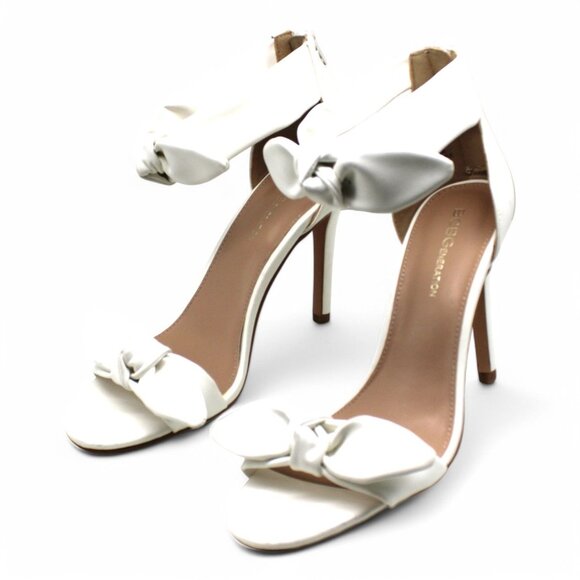 BCBGENERATION Womens White Ankle Strap Padded Bow Accent Jessa Round Toe Stilett - Picture 3 of 8